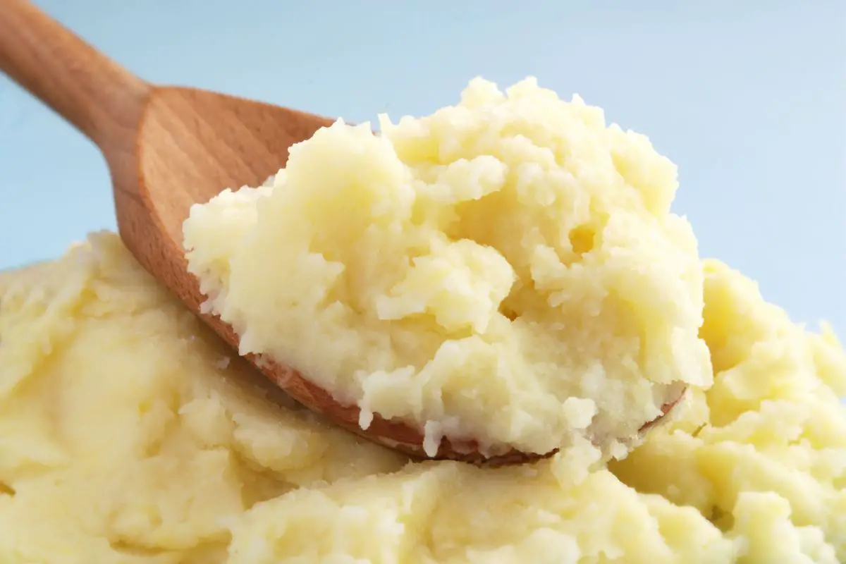 11 Amazing Paula Deen Mashed Potato Recipes To Try Today