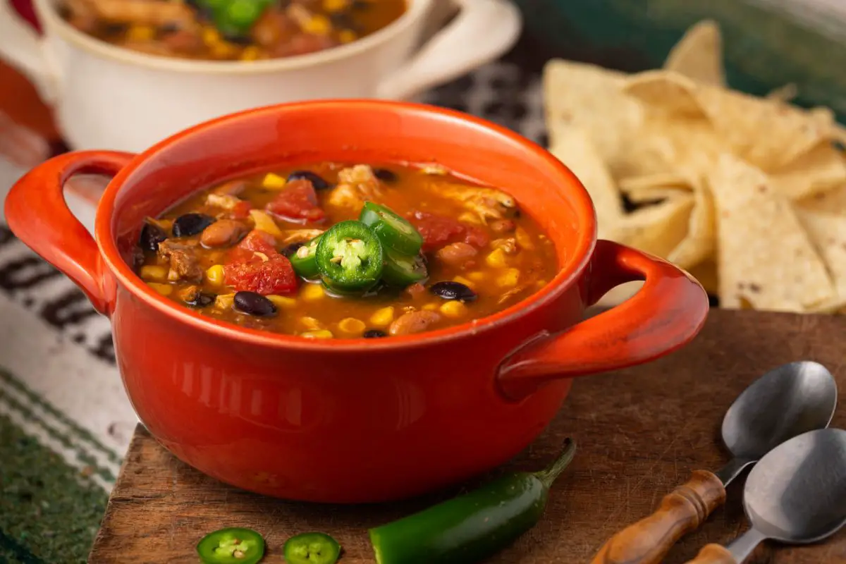 4 Best Paula Deen Taco Soup Recipes To Try Today