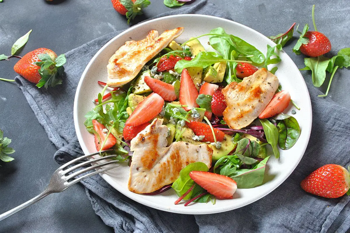 7-Amazing-Paula-Deen-Turkey-Salad-Recipes-To-Try-Today
