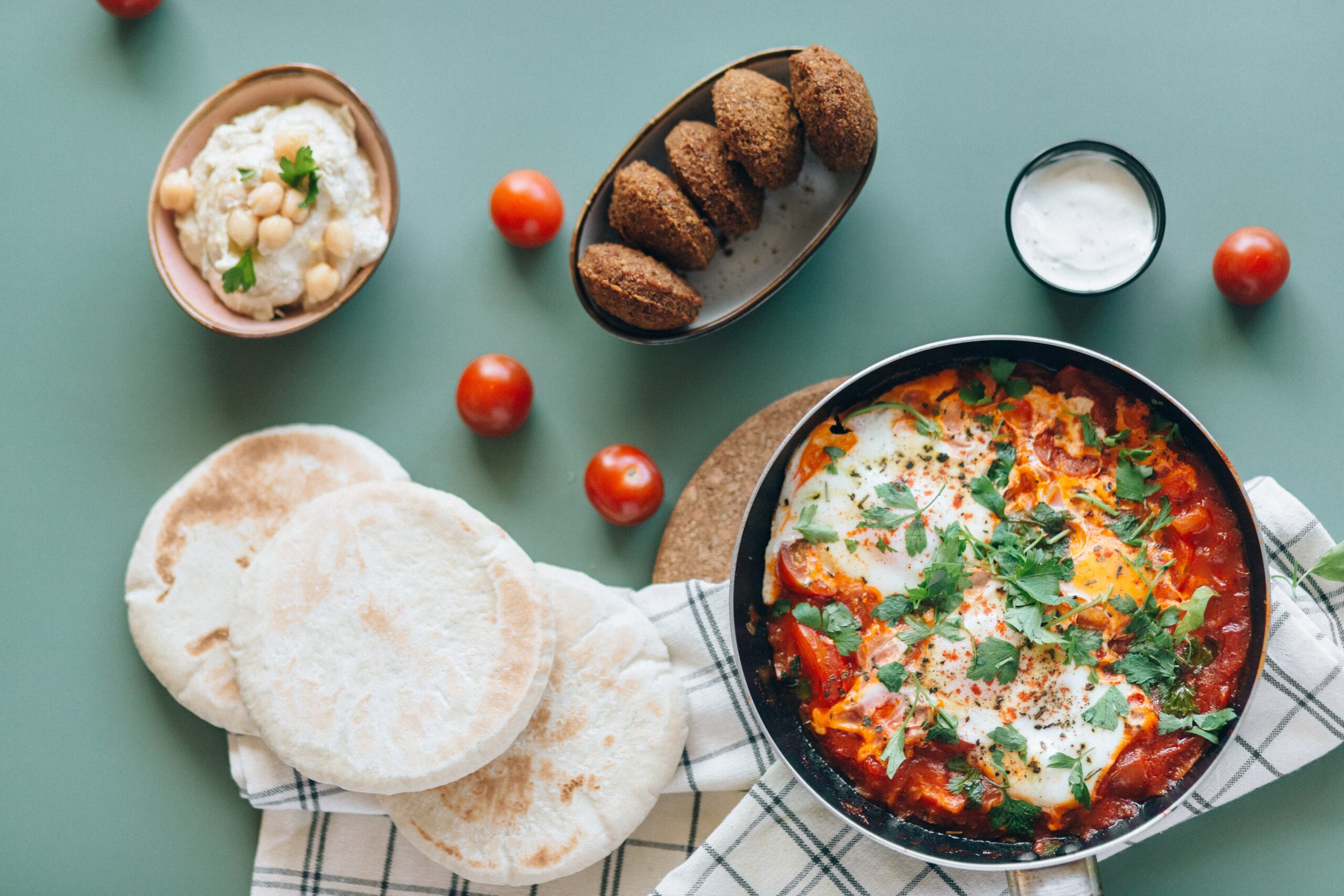 15 Amazing Israeli Recipes You NEED To Try - Women Chefs