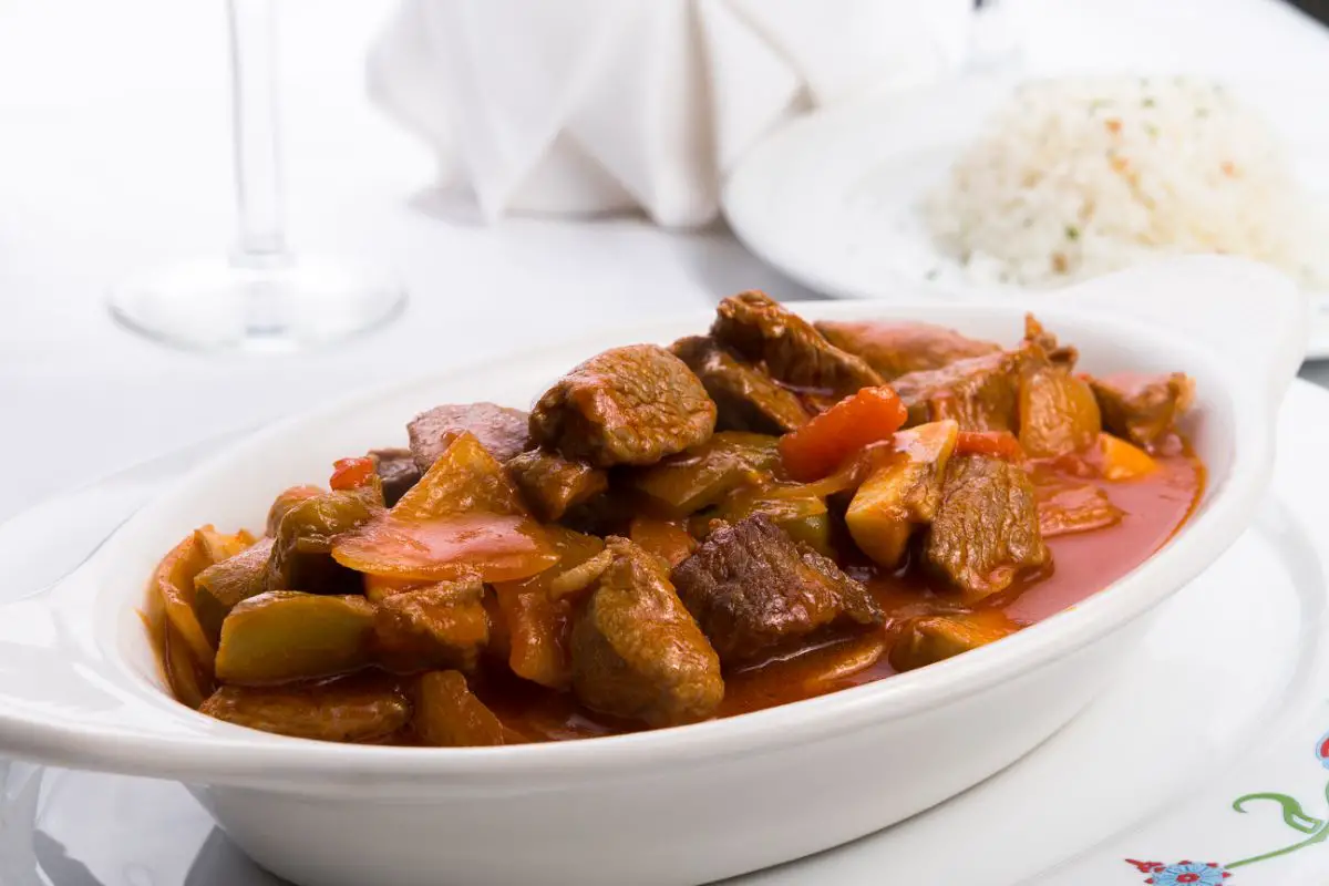 15 Amazing Beef Stew Side Dishes Women Chefs