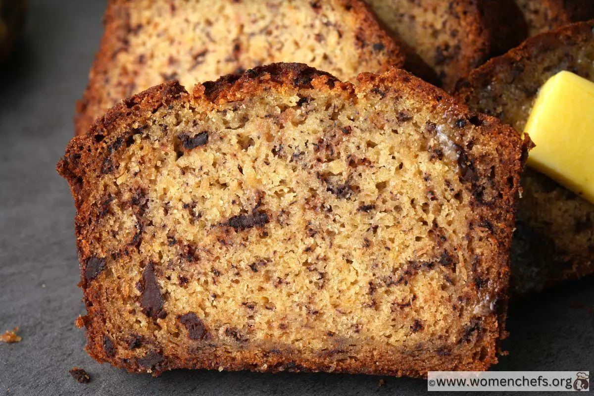 Martha Stewart Banana Bread (Recipe, Tips & Video)