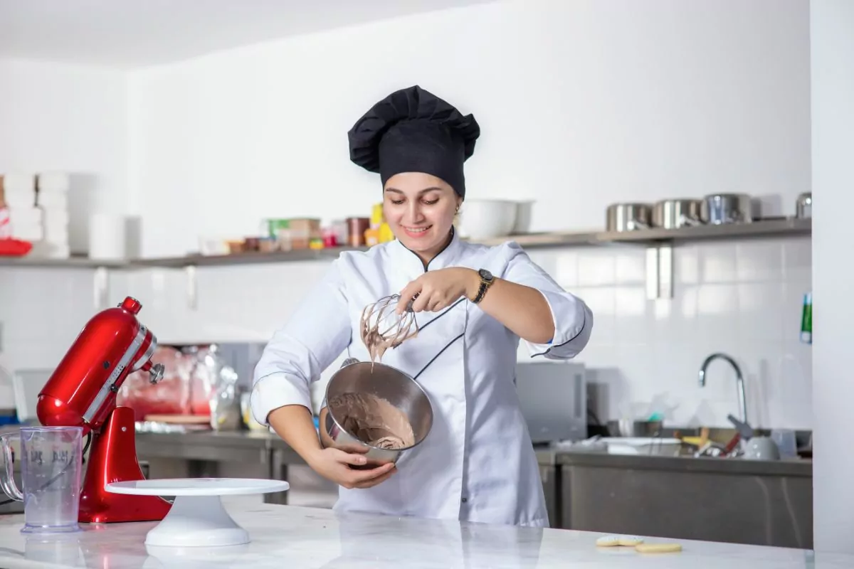 7 Female Pastry Chefs We Adore