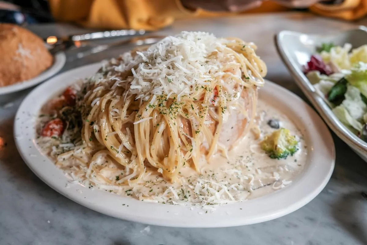 9 Amazing Rachael Ray Carbonara Recipes To Try Today